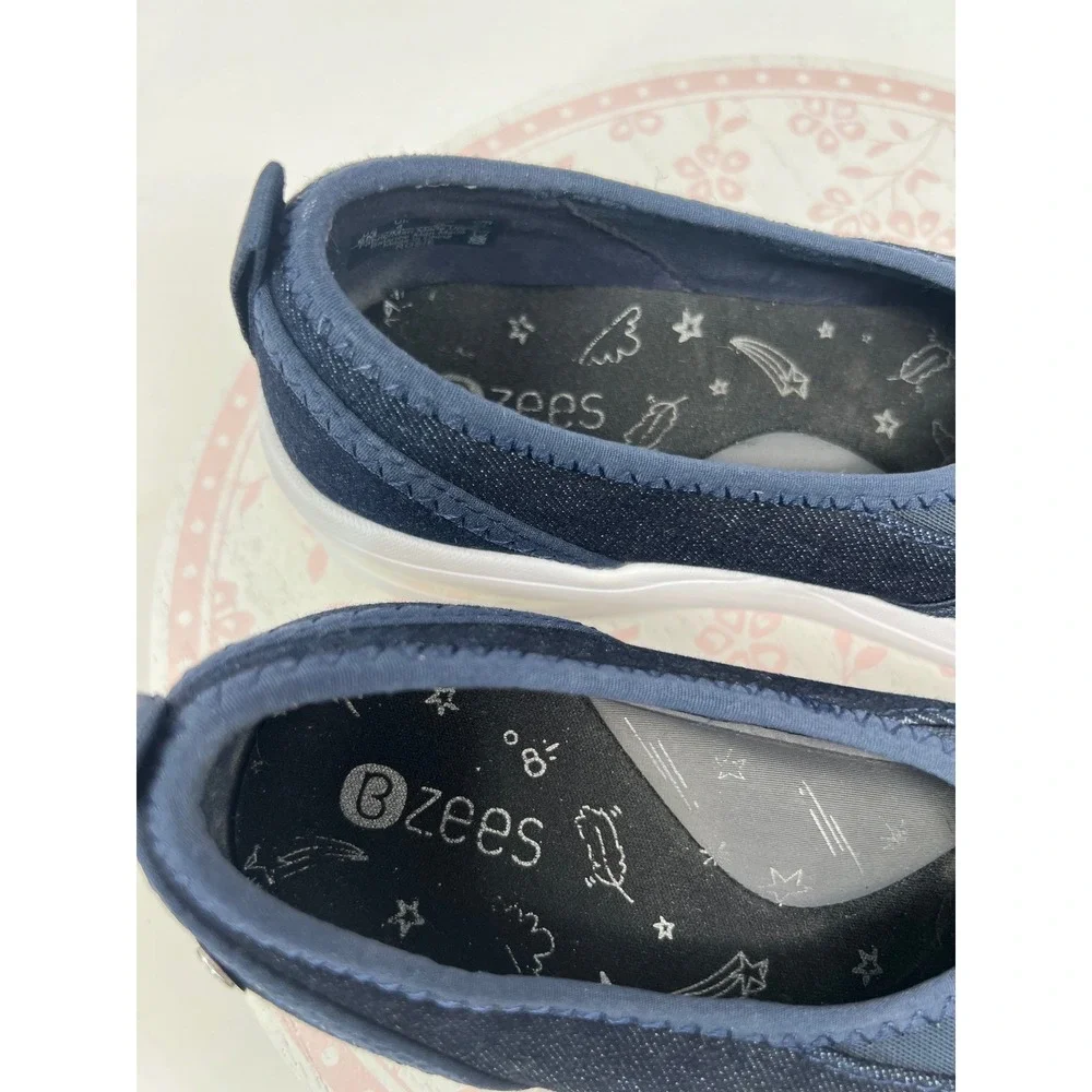 BZEES Rosie Slip On Sneaker Womens 6M Navy Blue Washable Comfort Wedge Shoes